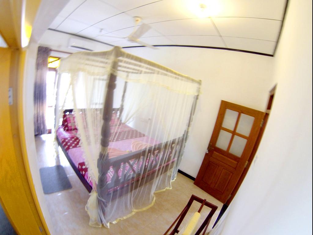 Sethun House Hotell Mirissa Rum bild